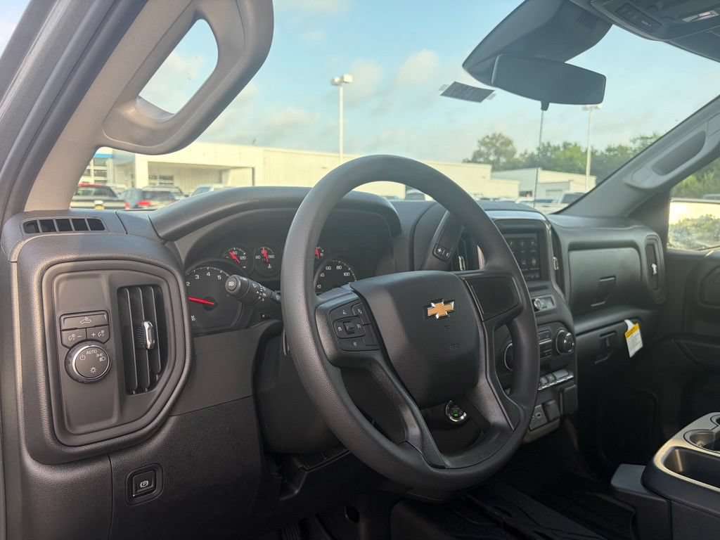 New 2026 Chevrolet Silverado 1500 Custom w/ Turbomax Blackout Package RWD image 15
