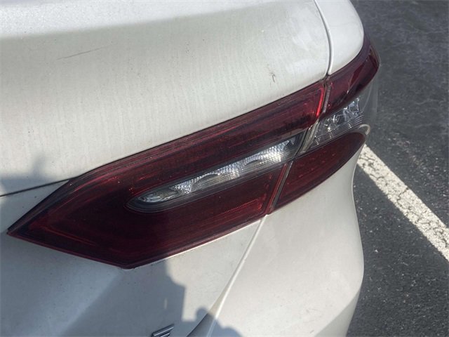Used 2021 Toyota Camry XLE image 8