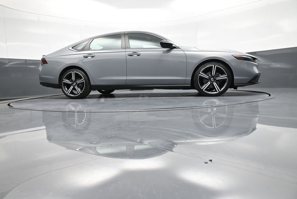 Certified 2024 Honda Accord Sport image 27