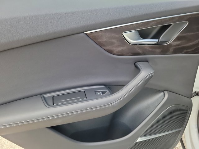 Certified 2023 Audi Q8 Premium Plus w/ Premium Plus Package image 12