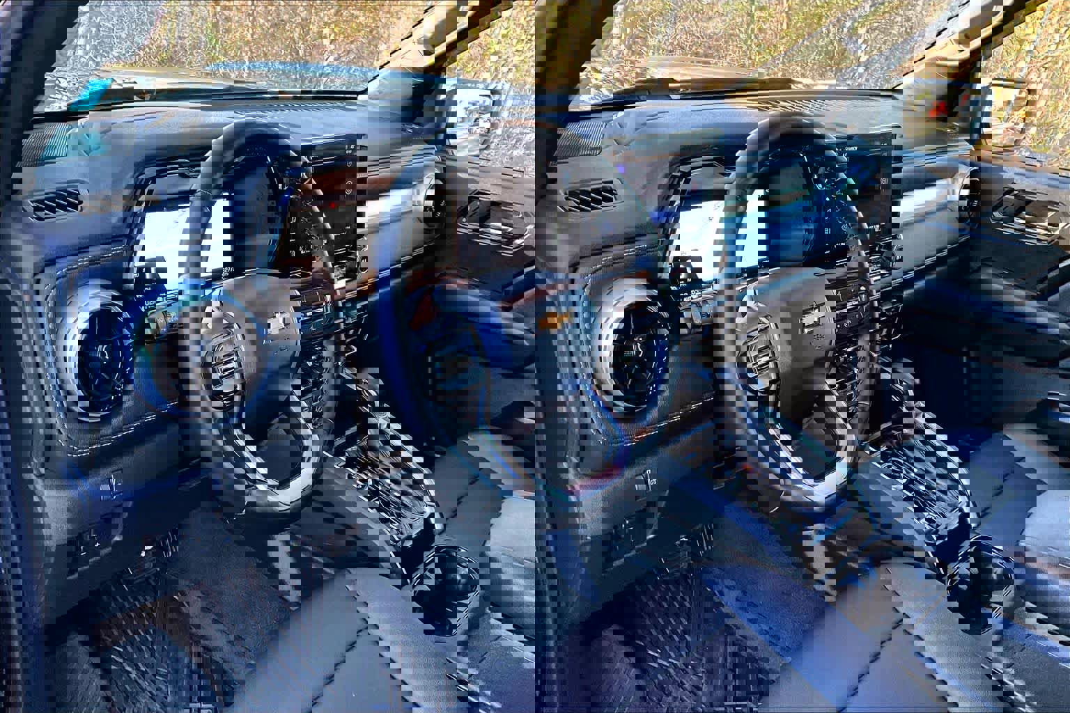 Used 2024 Chevrolet Colorado LT w/ LT Convenience Package III image 15