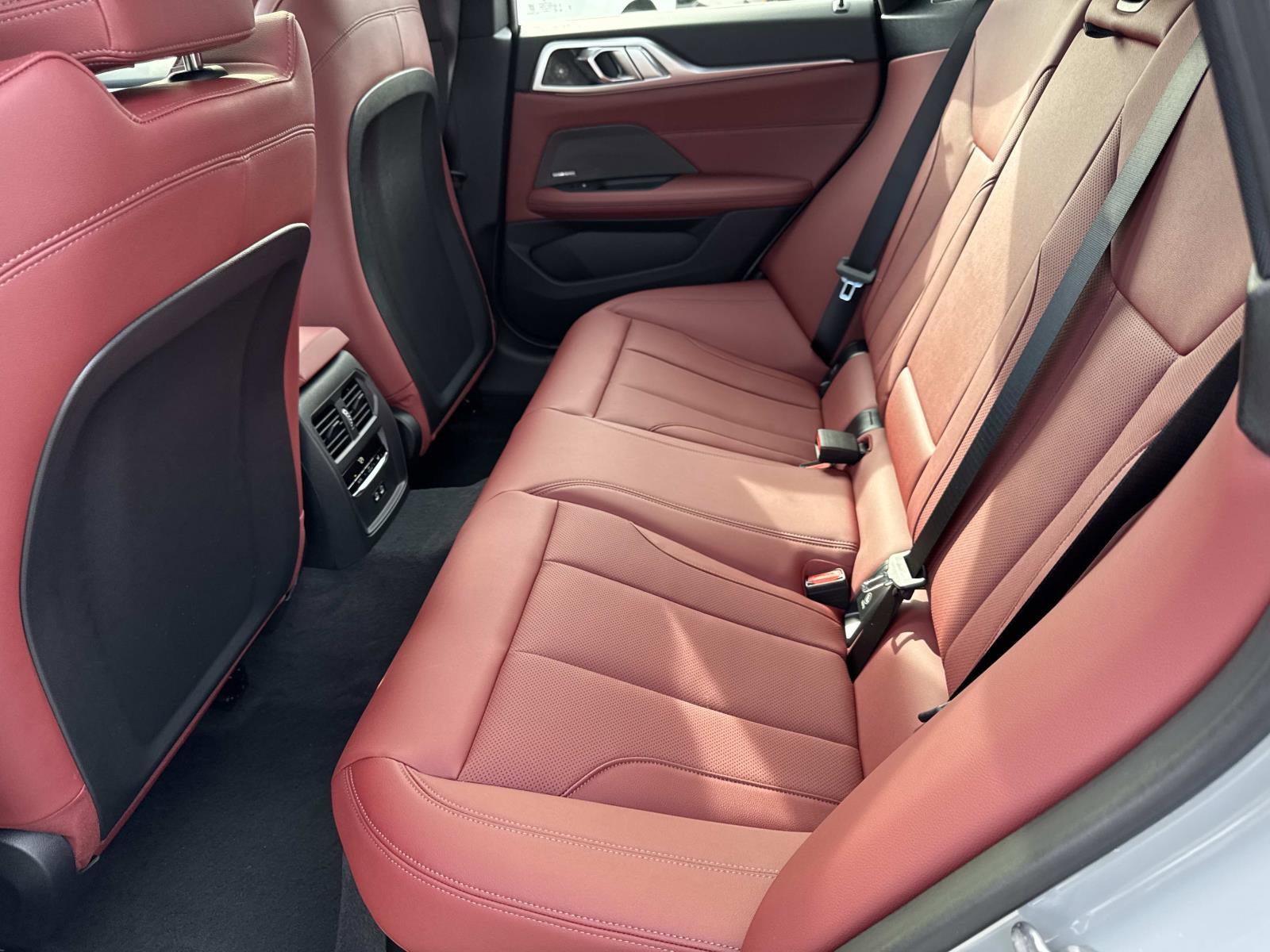 New 2026 BMW M440i M440i RWD w/ M Carbon Exterior Package image 9