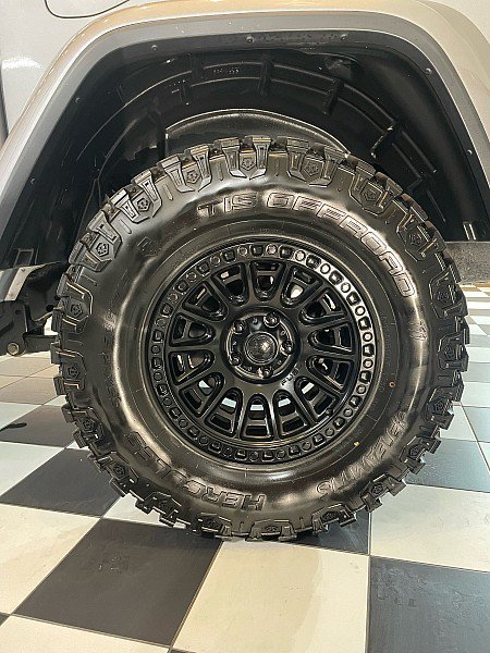 Used 2020 Jeep Gladiator Rubicon AWD/4WD image 7