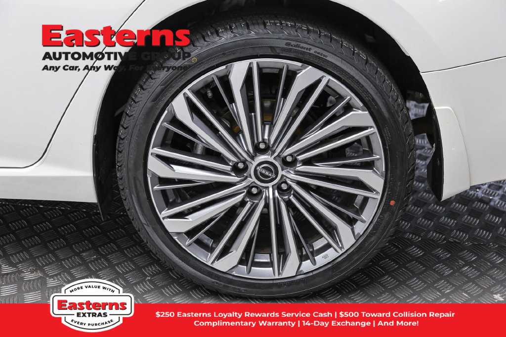 Used 2023 Nissan Altima 2.5 SL AWD/4WD image 9