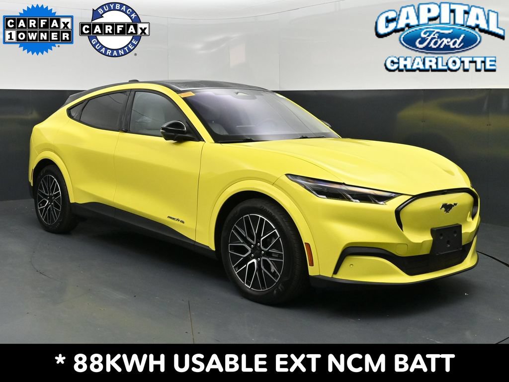 Used 2025 Ford Mustang Mach-E Premium AWD/4WD image 3