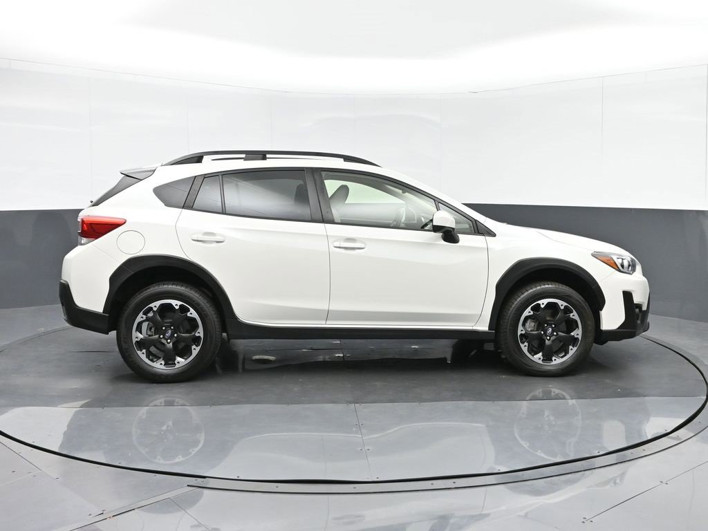 Used 2023 Subaru Crosstrek 2.0i Premium image 8