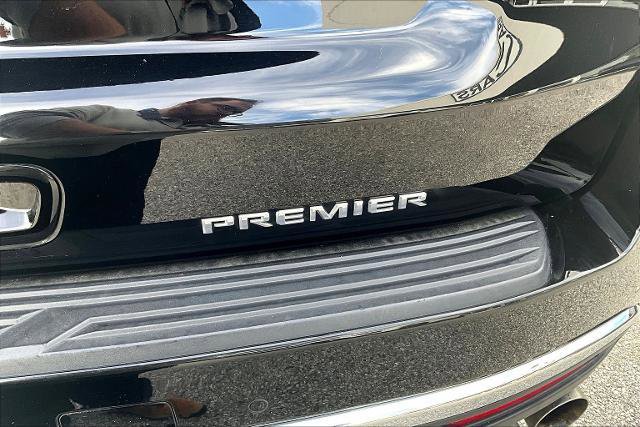 Used 2023 Chevrolet Suburban Premier image 24