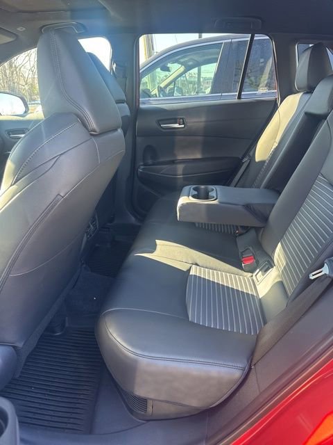Used 2024 Toyota Corolla Cross XSE image 19