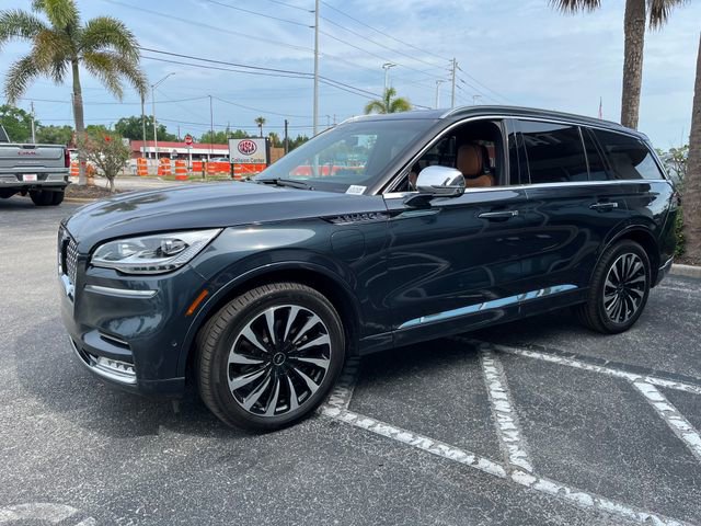 Used 2020 Lincoln Aviator Black Label Grand Touring w/ Class IV Trailer Tow Package AWD/4WD image 4