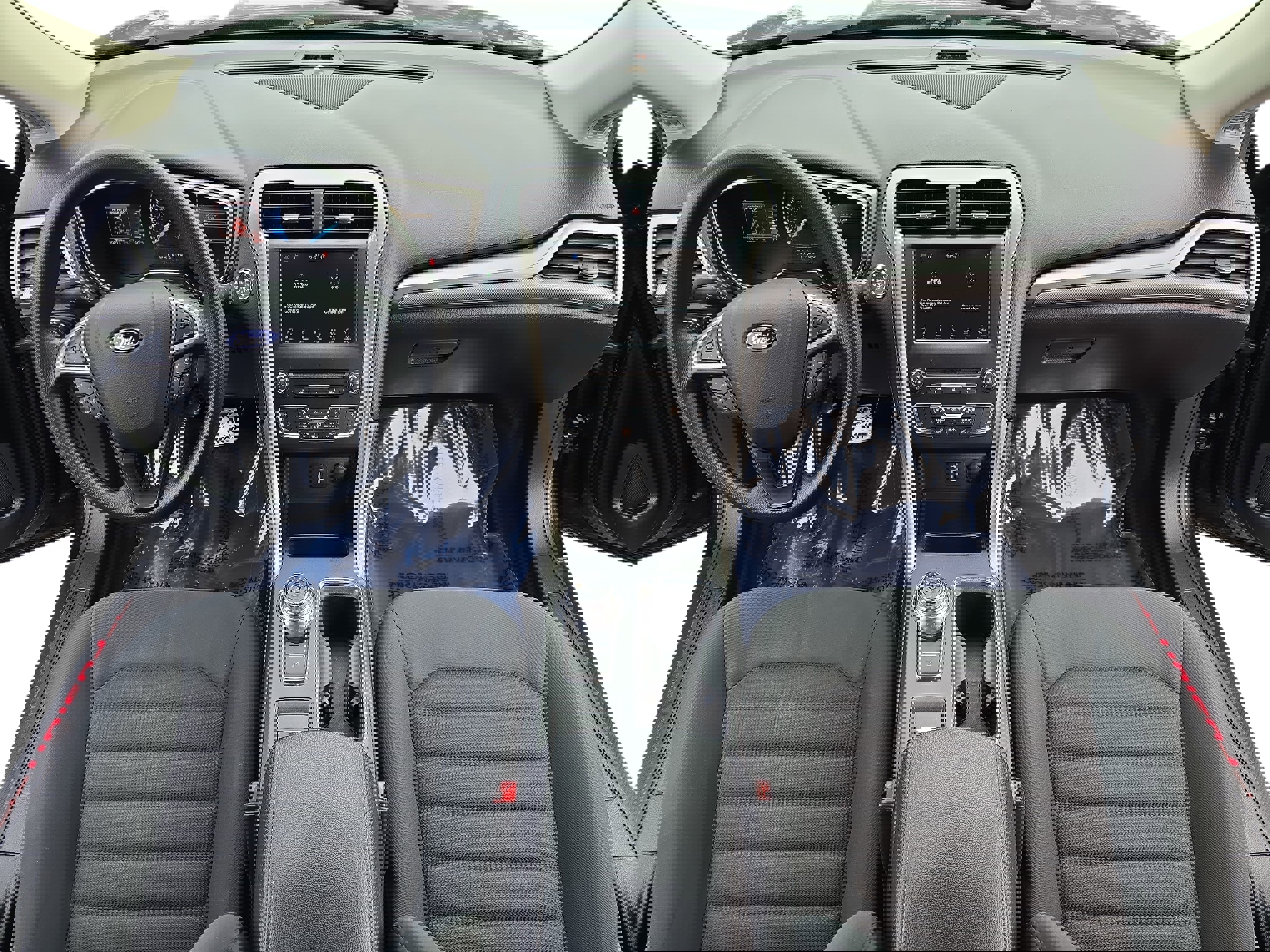 Used 2017 Ford Fusion SE w/ Fusion SE Technology Package image 9