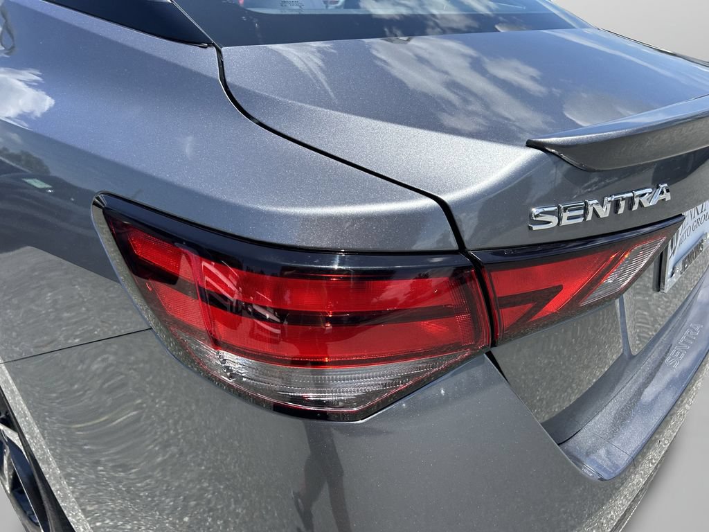 Used 2024 Nissan Sentra SR FWD image 14