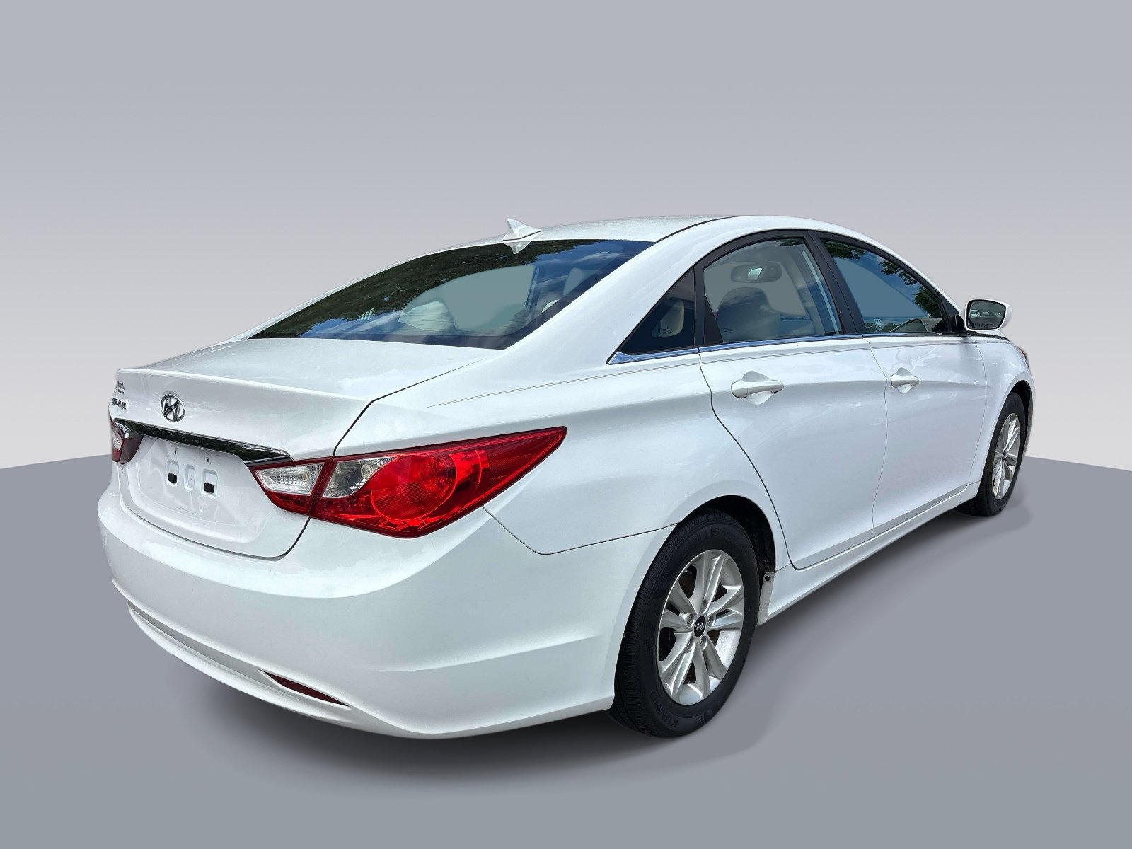 Used 2013 Hyundai Sonata GLS w/ Popular Equipment Pkg FWD image 3