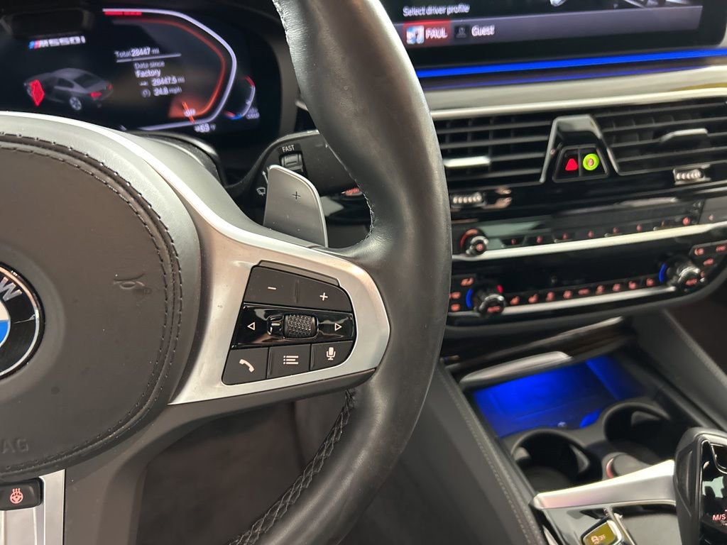 Used 2022 BMW M550i xDrive image 28
