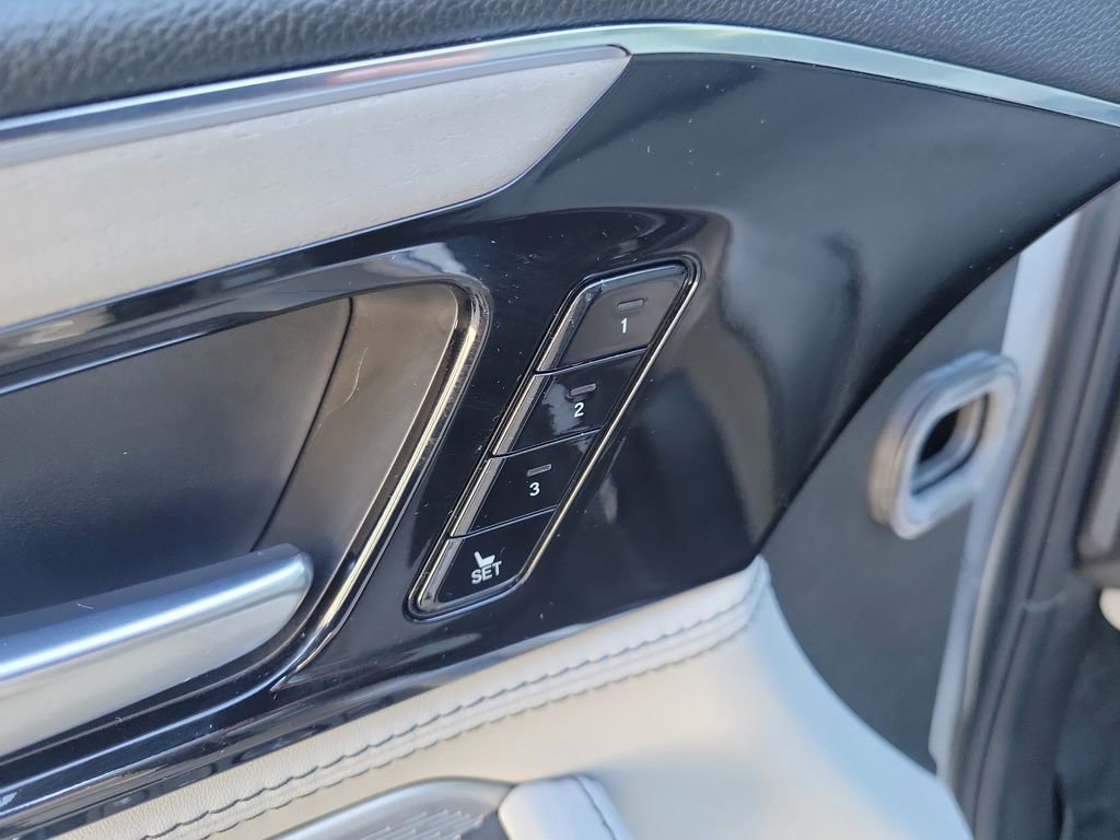 Used 2024 Acura MDX SH-AWD w/ Advance Package image 21
