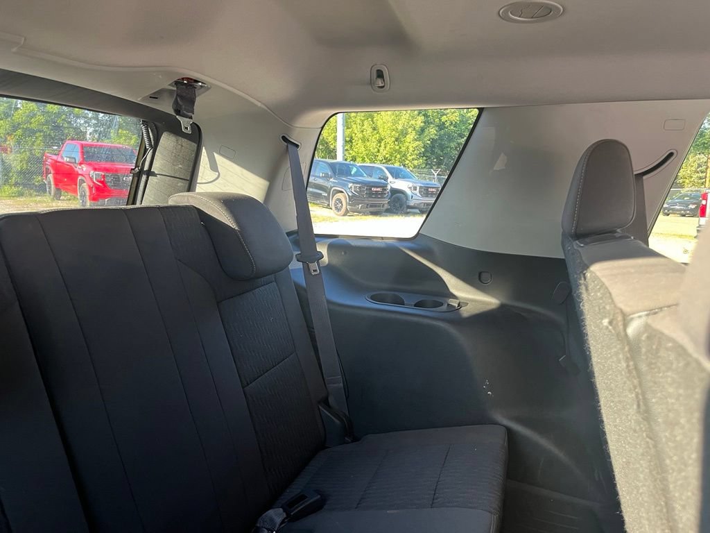 Used 2017 GMC Yukon SLE w/ SLE Value Package AWD/4WD image 32