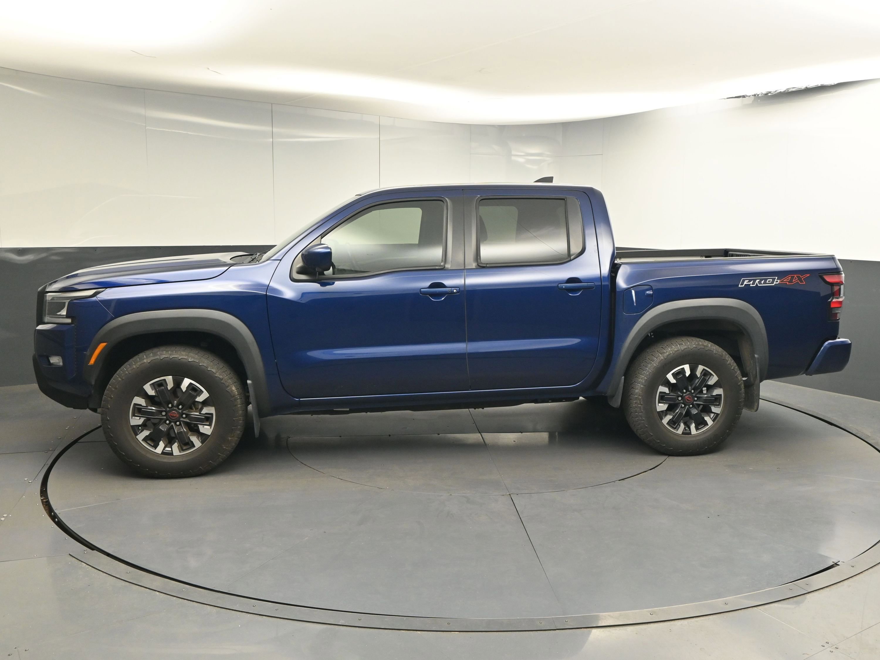 Certified 2023 Nissan Frontier PRO-4X w/ Pro Convenience Package image 5