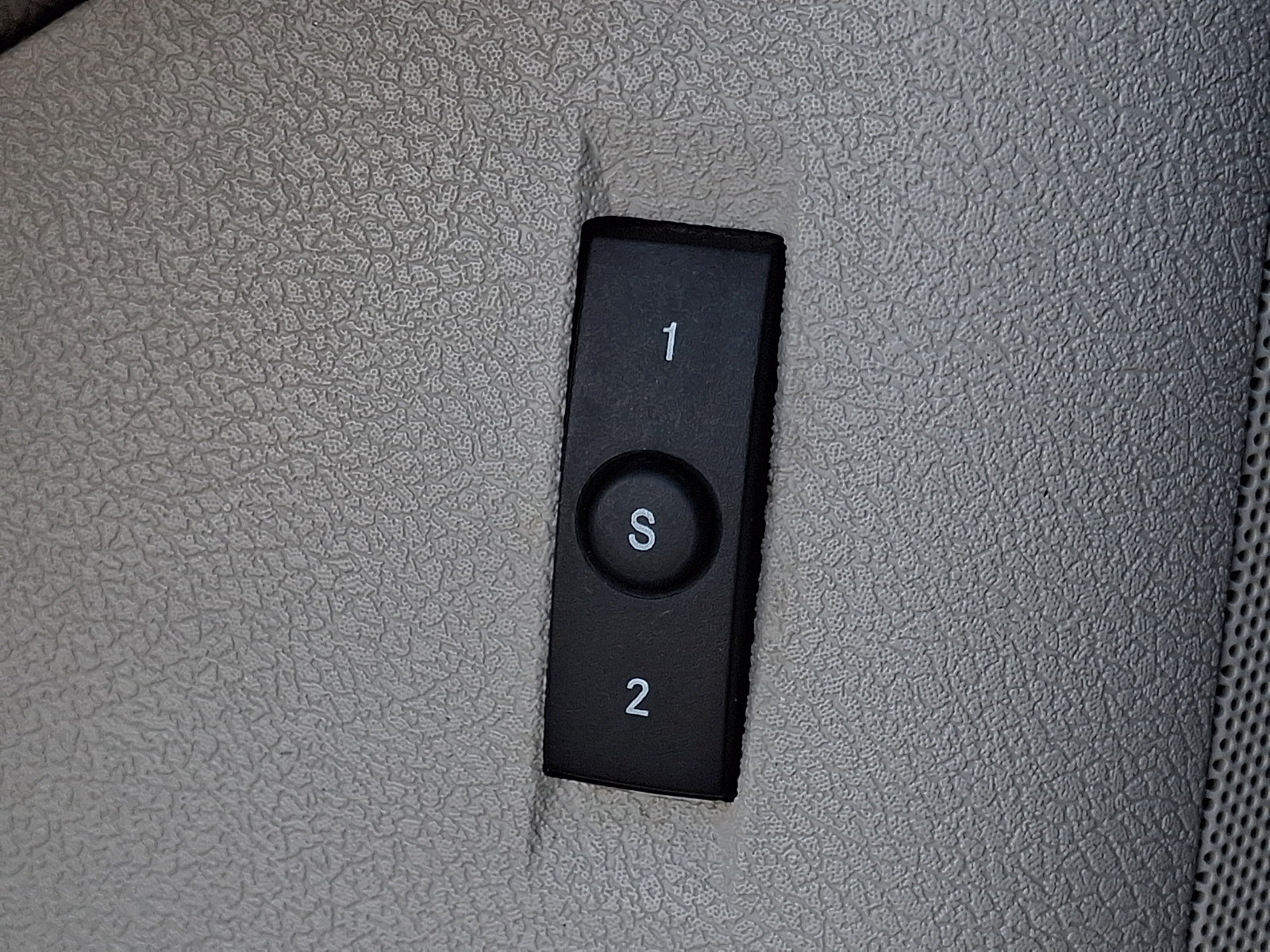 Used 2006 Chrysler 300 C w/ Protection Group II RWD image 25