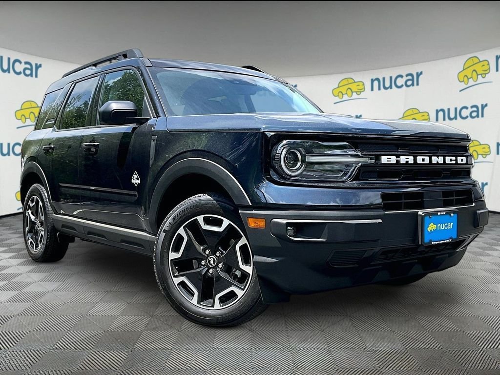Used 2023 Ford Bronco Sport Outer Banks w/ Tech Package AWD/4WD image 1