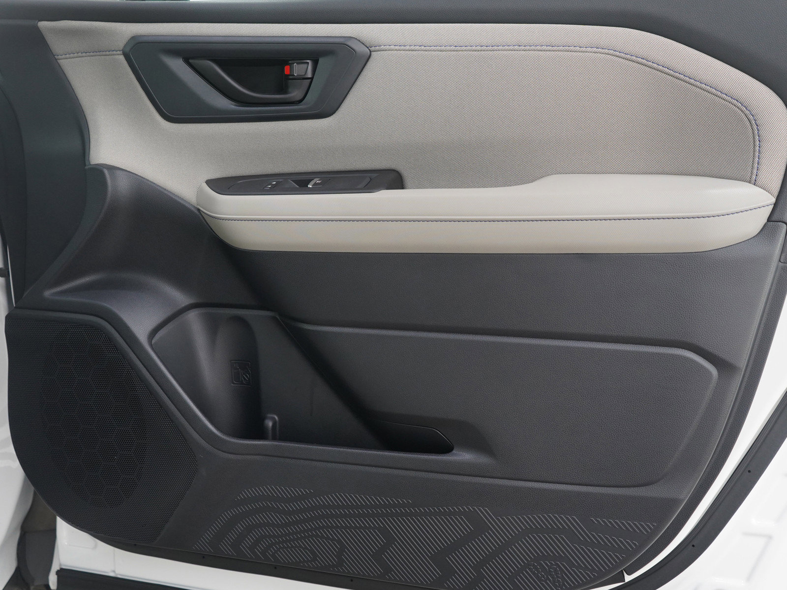 Certified 2026 Subaru Forester Premium image 9