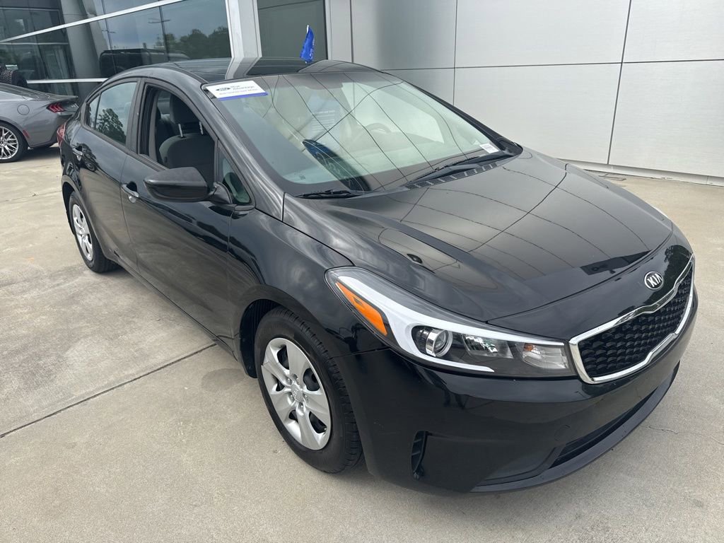 Used 2017 Kia Forte LX w/ LX Popular Package image 1