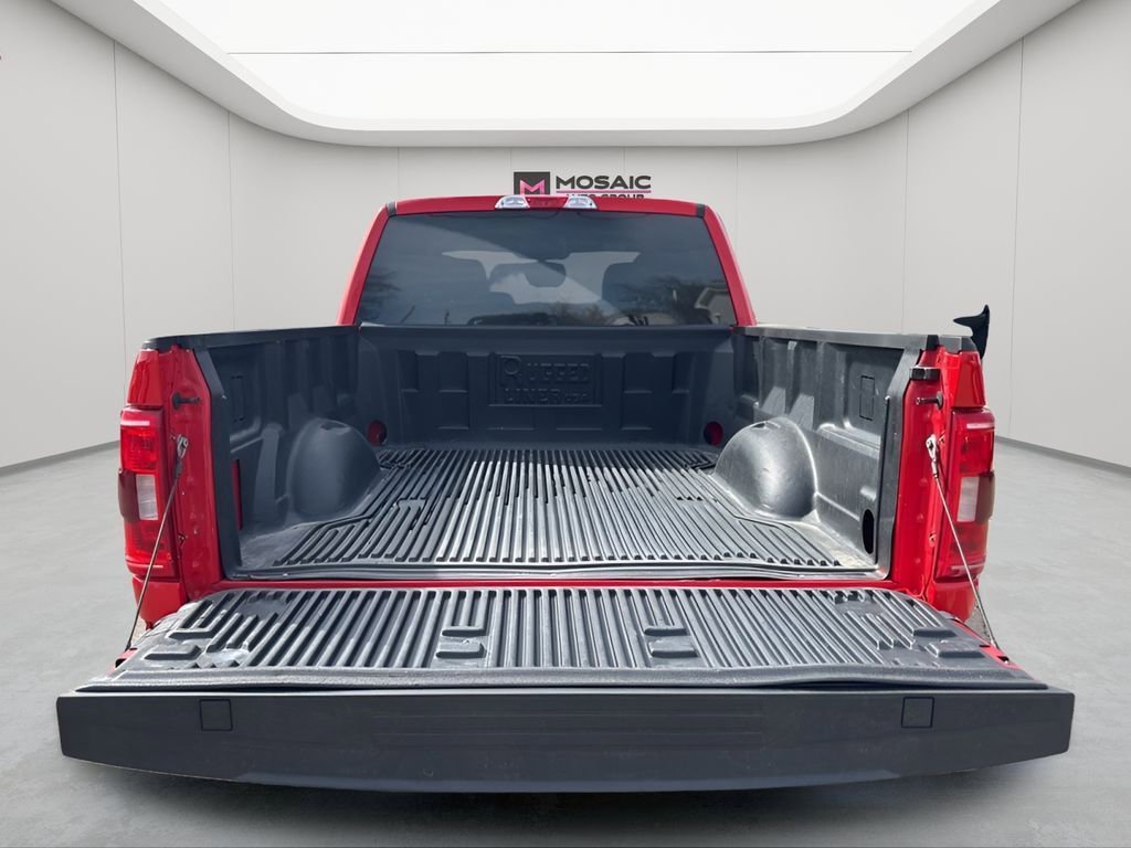 Used 2021 Ford F150 XLT image 49