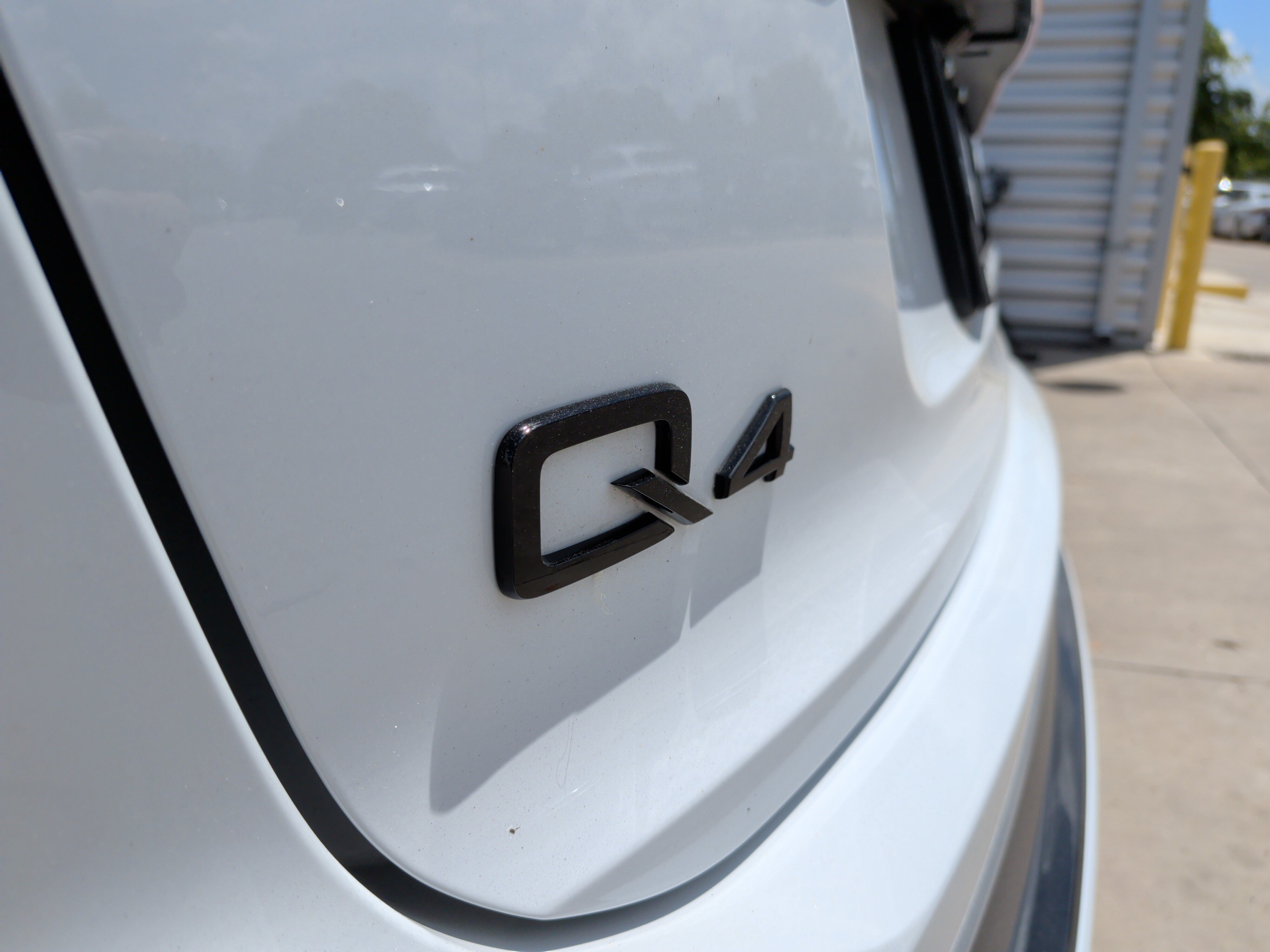 Certified 2024 Audi Q4 e-tron Premium Plus AWD/4WD image 37