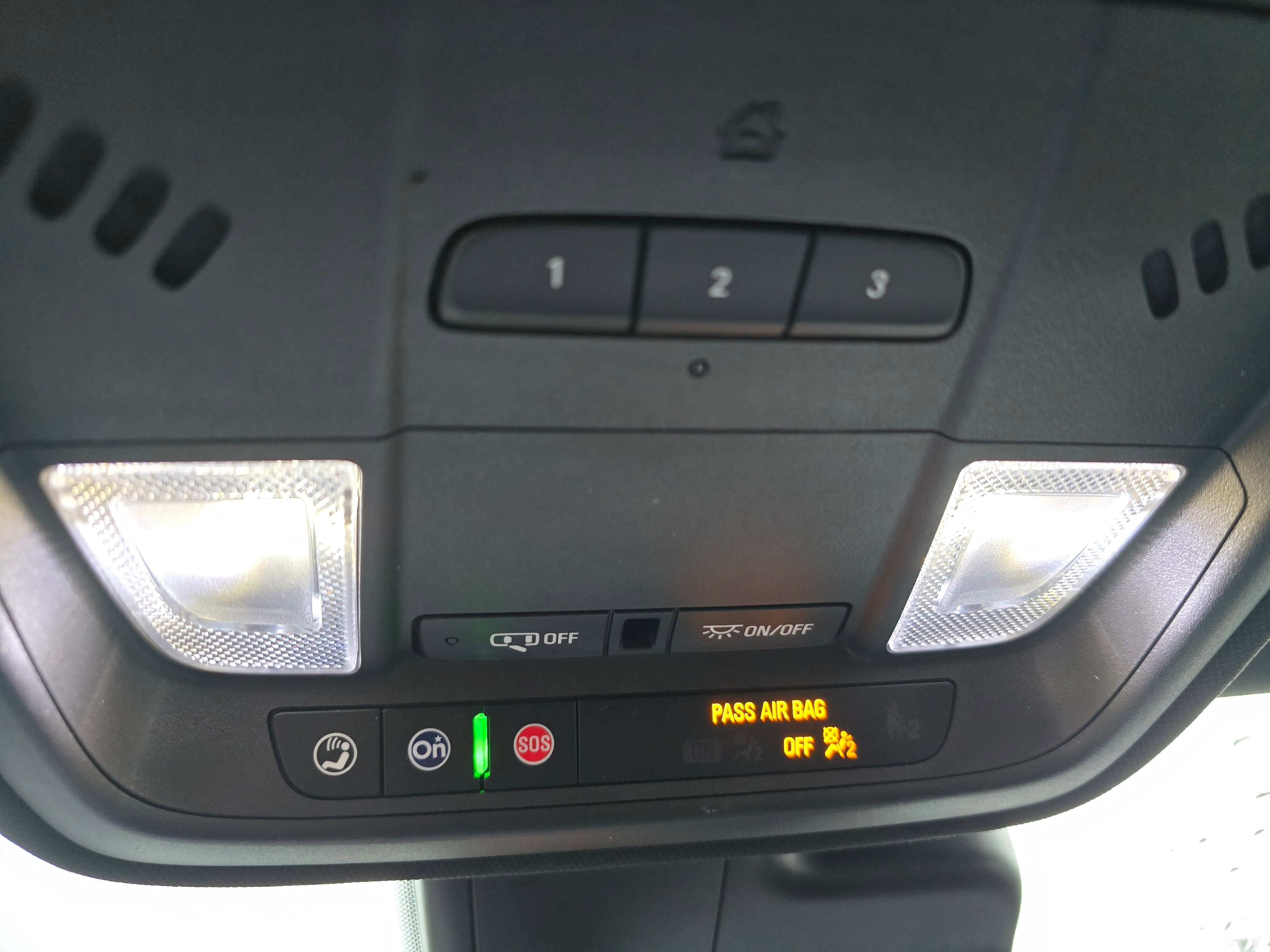 Used 2020 Cadillac XT4 Premium Luxury image 19