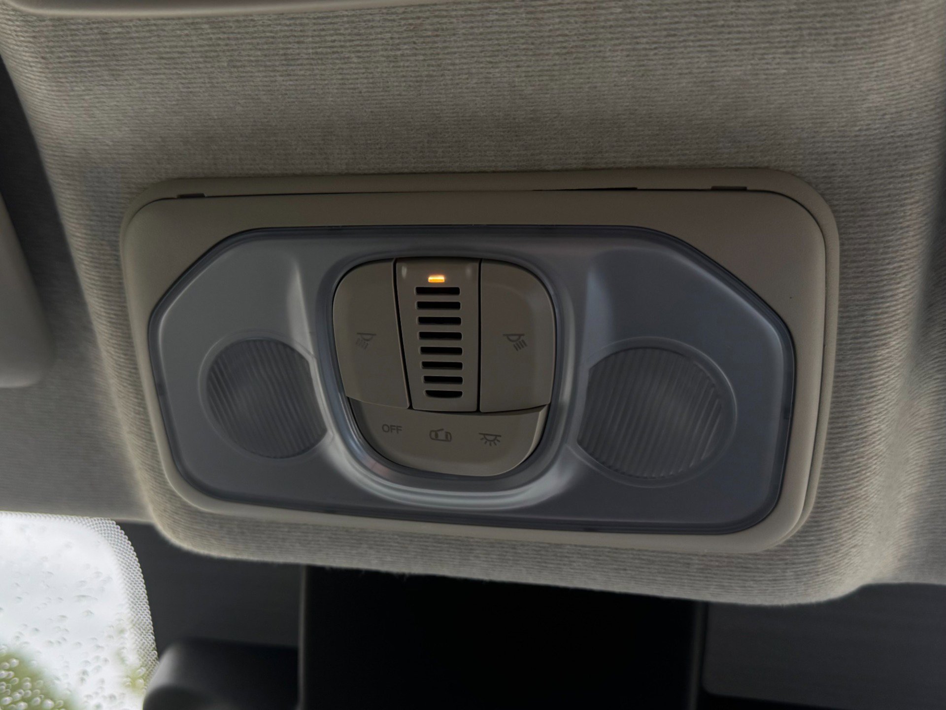 Used 2025 RAM ProMaster 2500 w/ Convenience Group image 30