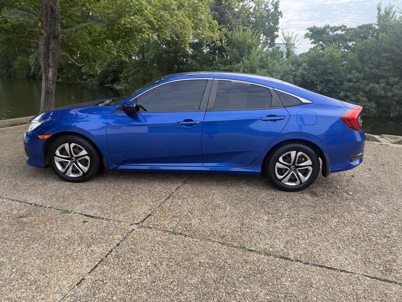 Used 2018 Honda Civic LX image 6