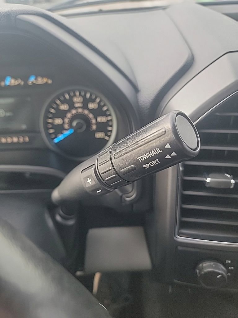 Used 2017 Ford F150 XLT w/ Equipment Group 302A Luxury image 45