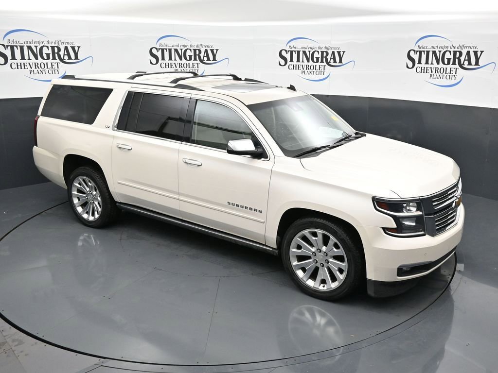 Used 2015 Chevrolet Suburban LTZ RWD image 9