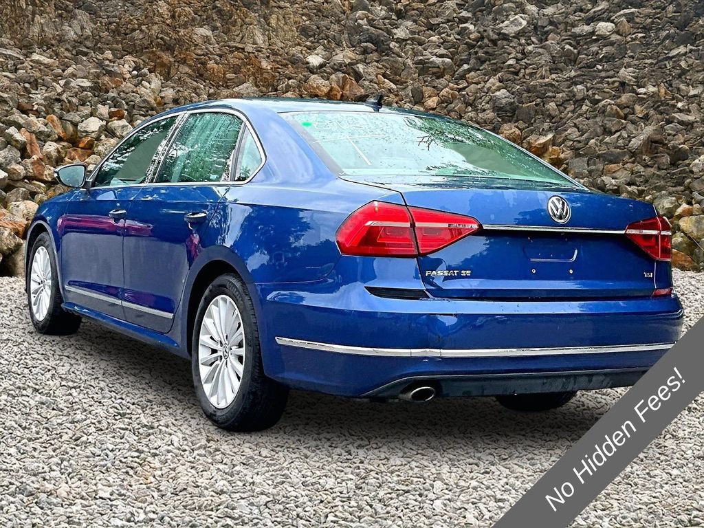 Used 2016 Volkswagen Passat 1.8T SE FWD image 11
