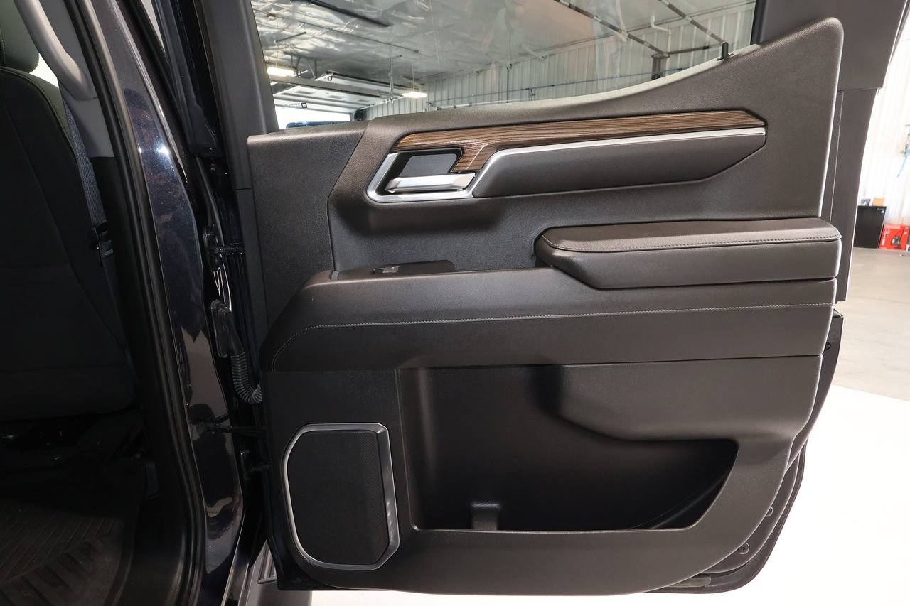 Certified 2023 Chevrolet Silverado 1500 LT Trail Boss w/ LPO, Dark Essentials Package AWD/4WD image 20