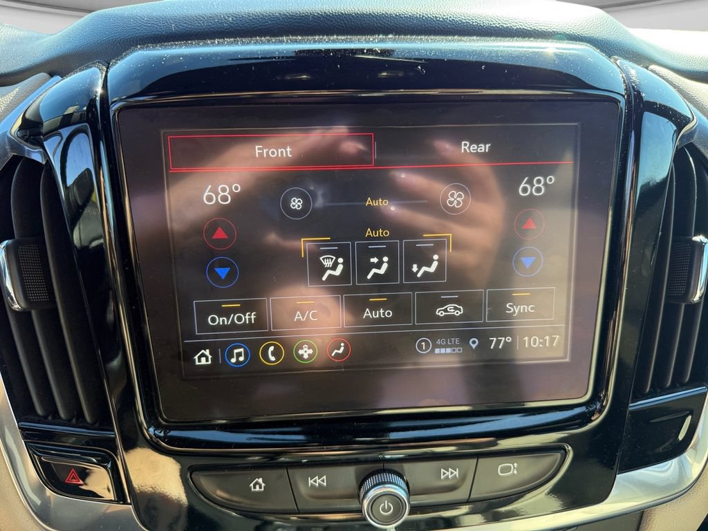 Used 2024 Chevrolet Traverse LT AWD/4WD image 28
