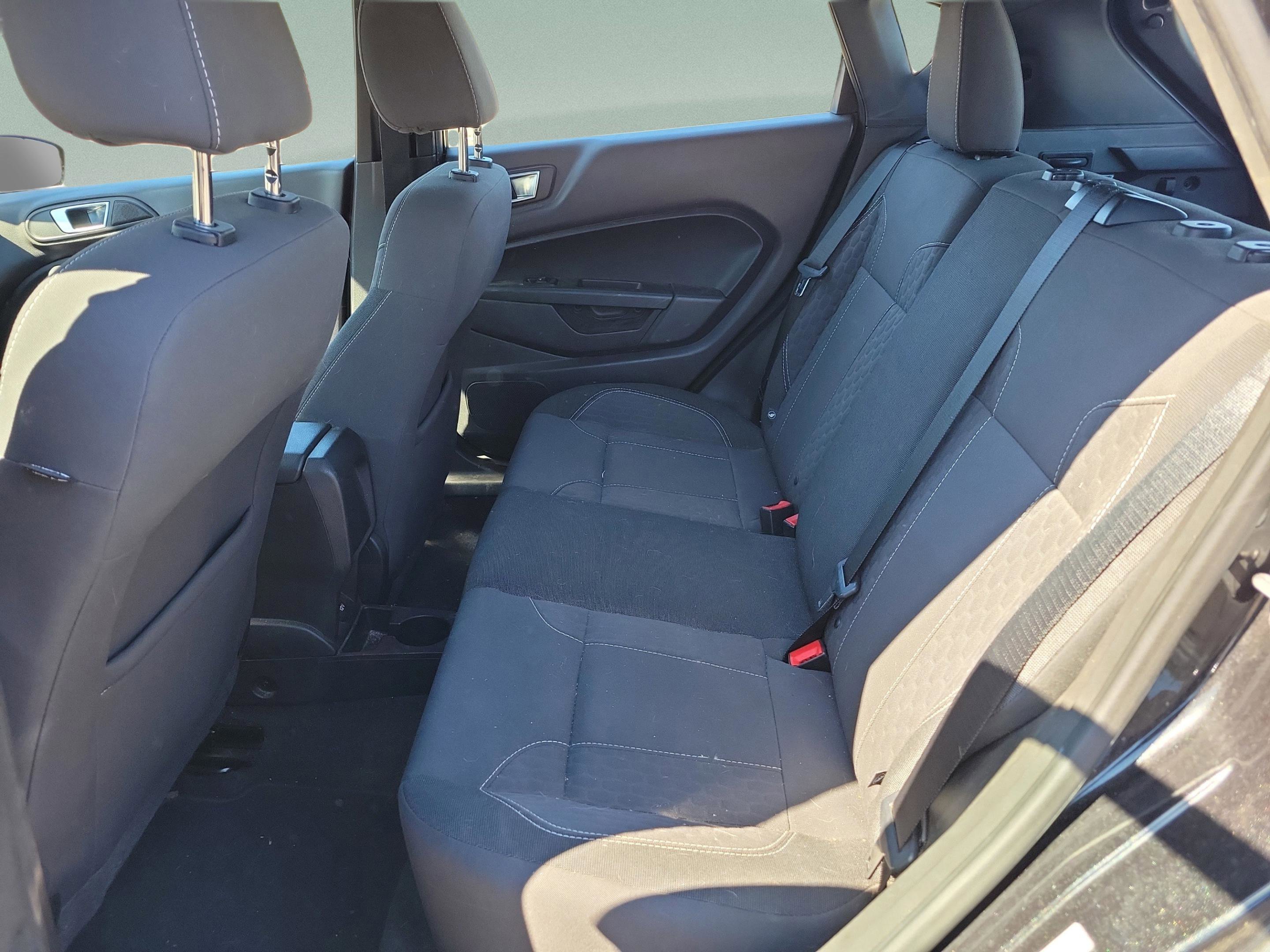 Used 2015 Ford Fiesta ST image 9