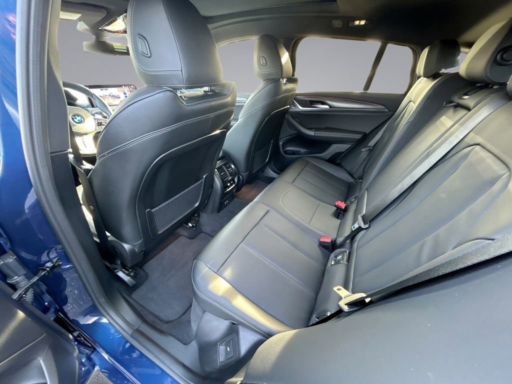 Used 2025 BMW X4 M40i w/ Premium Package AWD/4WD image 35