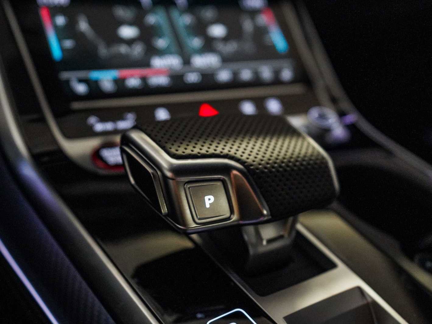 New 2026 Audi SQ7 Premium Plus AWD/4WD image 23