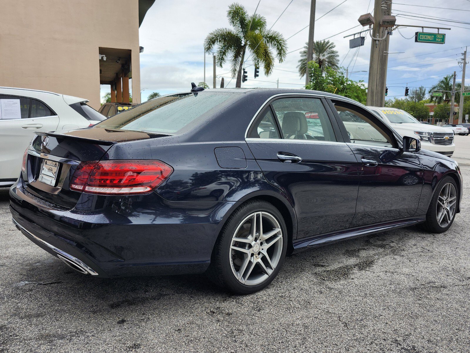 Used 2015 Mercedes-Benz E 350 Sedan image 9