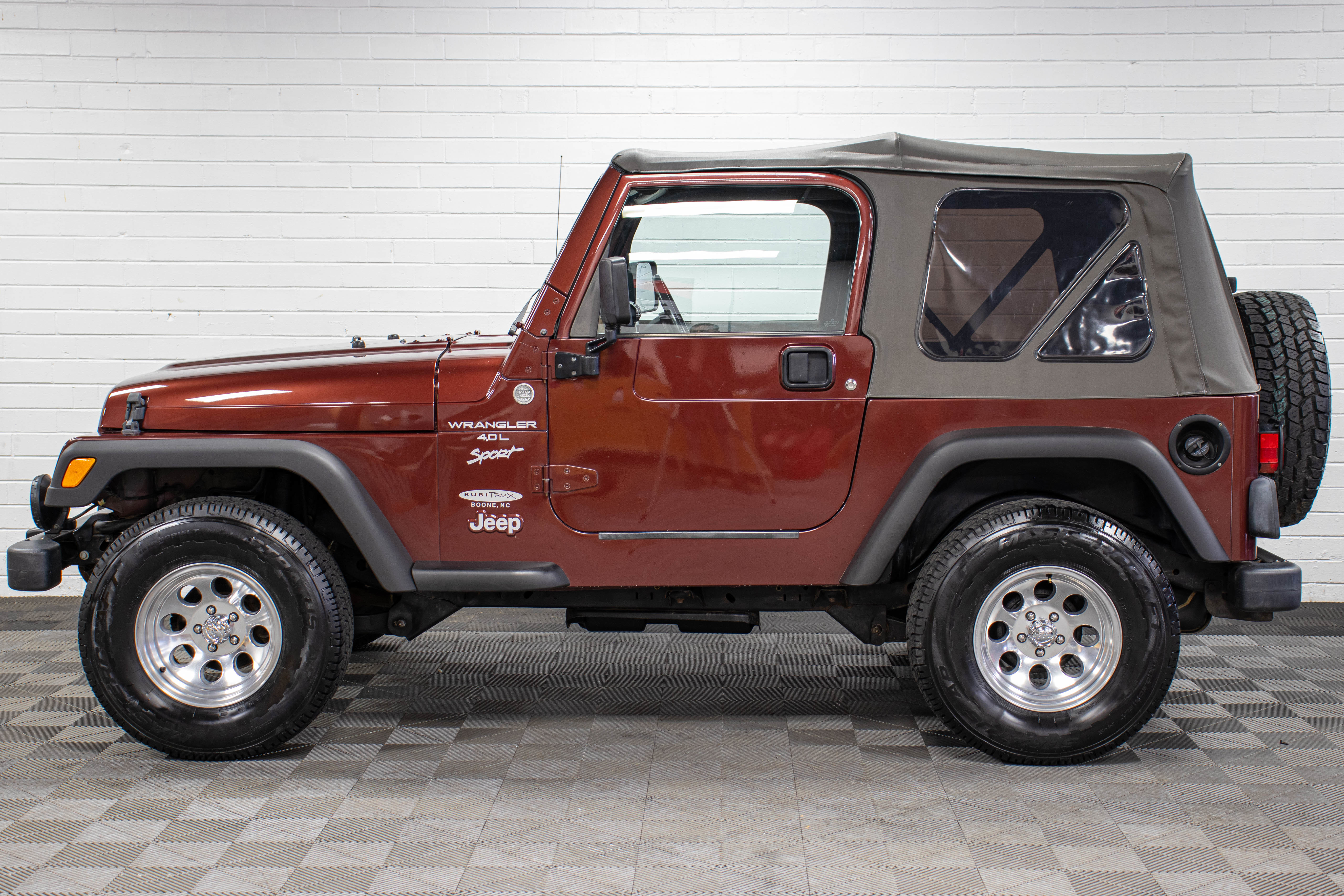 Used 2001 Jeep Wrangler Sport image 6