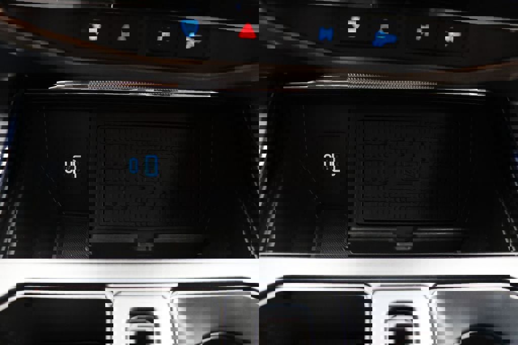 Used 2023 Ford F150 Lightning Lariat w/ Max Trailer Tow Package image 29