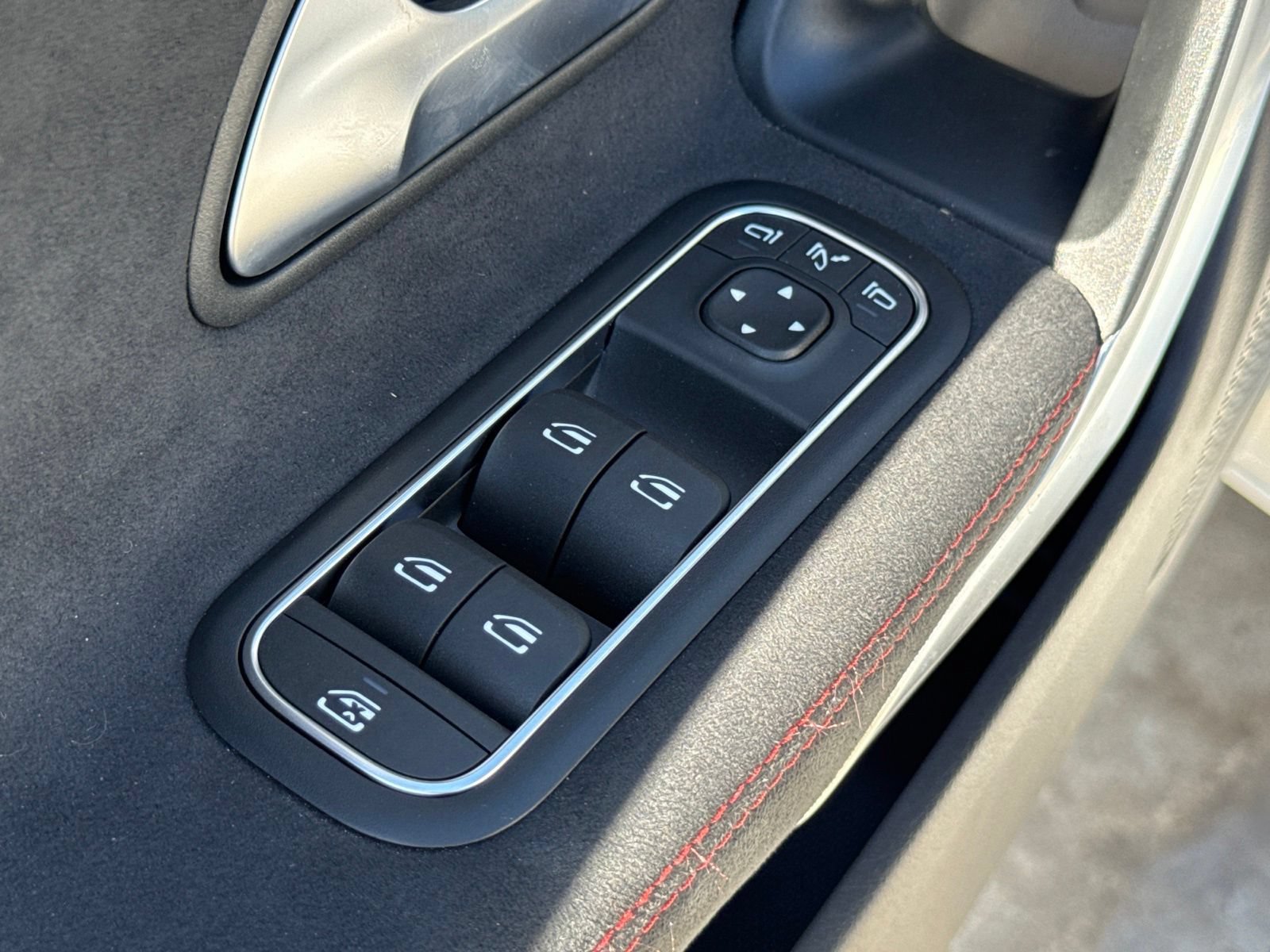 Used 2025 Mercedes-Benz CLA 250 4MATIC image 22