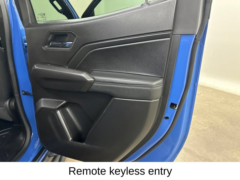 Used 2025 GMC Canyon Elevation RWD image 25