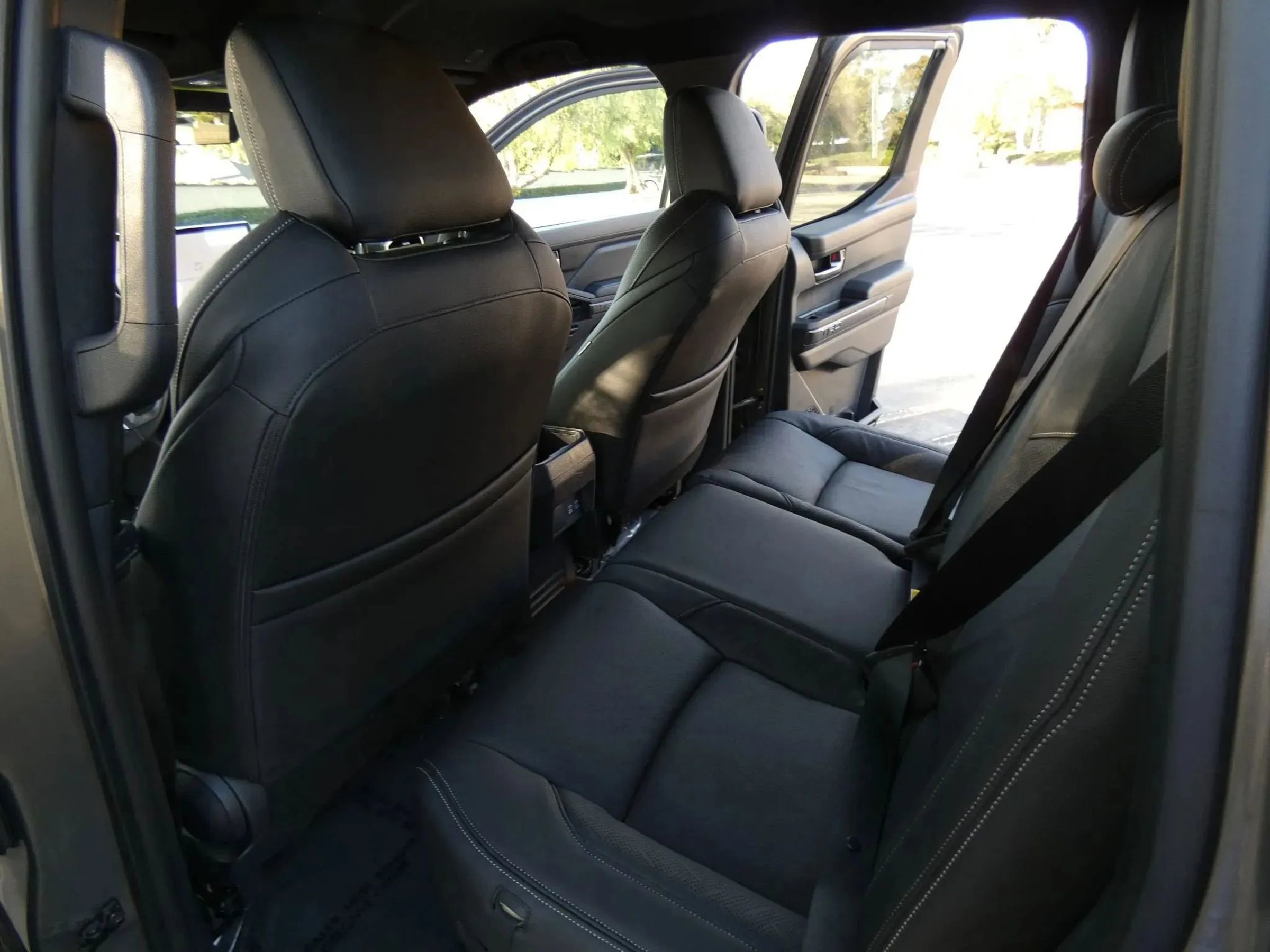 Used 2025 Toyota Tacoma TRD Sport image 47