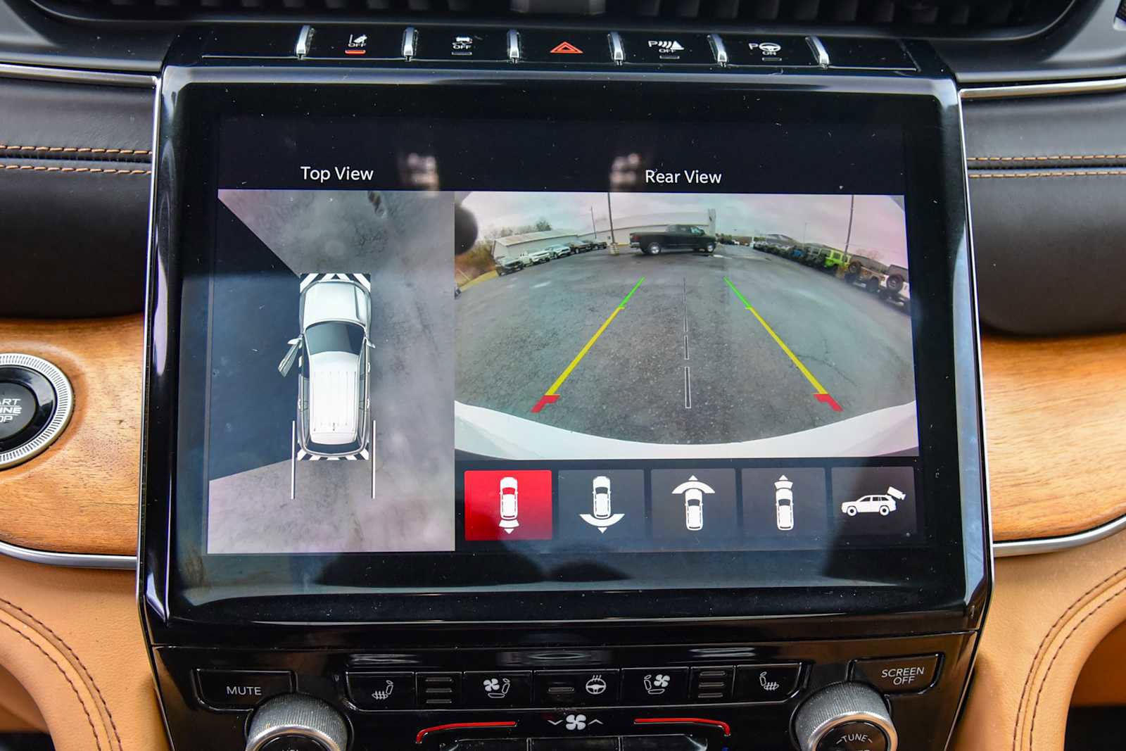 Certified 2021 Jeep Grand Cherokee L Summit AWD/4WD image 17
