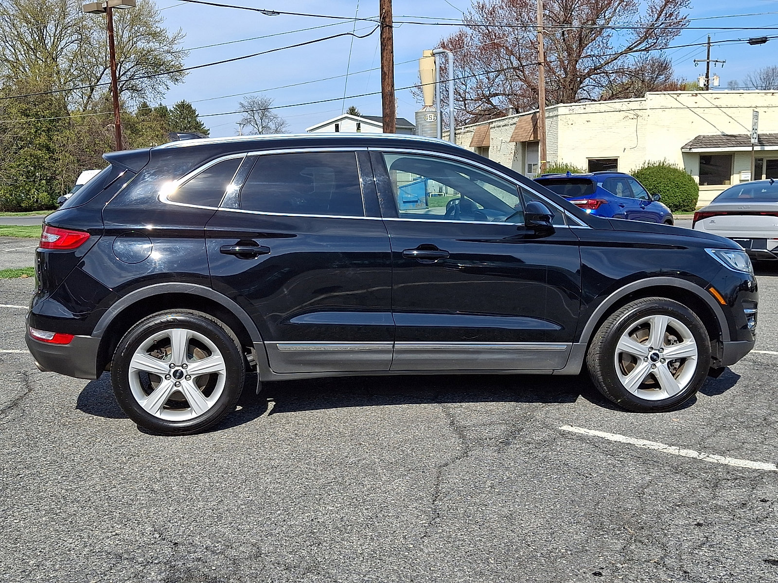 Used 2018 Lincoln MKC Premiere image 7