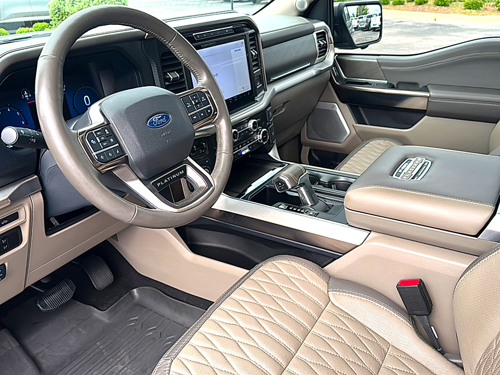 Used 2024 Ford F150 Platinum w/ Equipment Group 703A Plus image 12