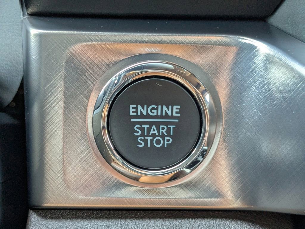 New 2026 Ford F250 King Ranch w/ Chrome Package image 44