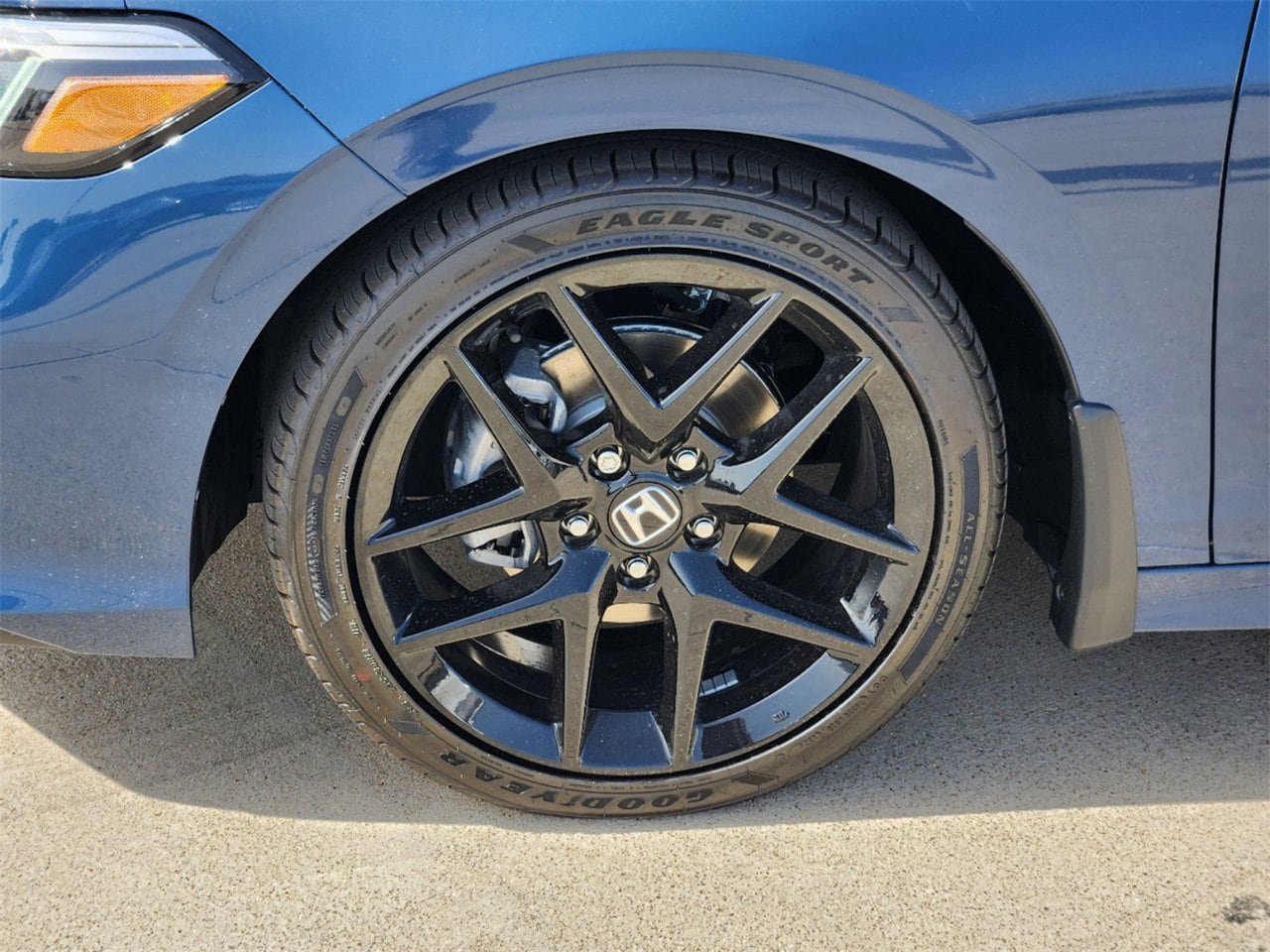 New 2027 Honda Civic Sport image 9