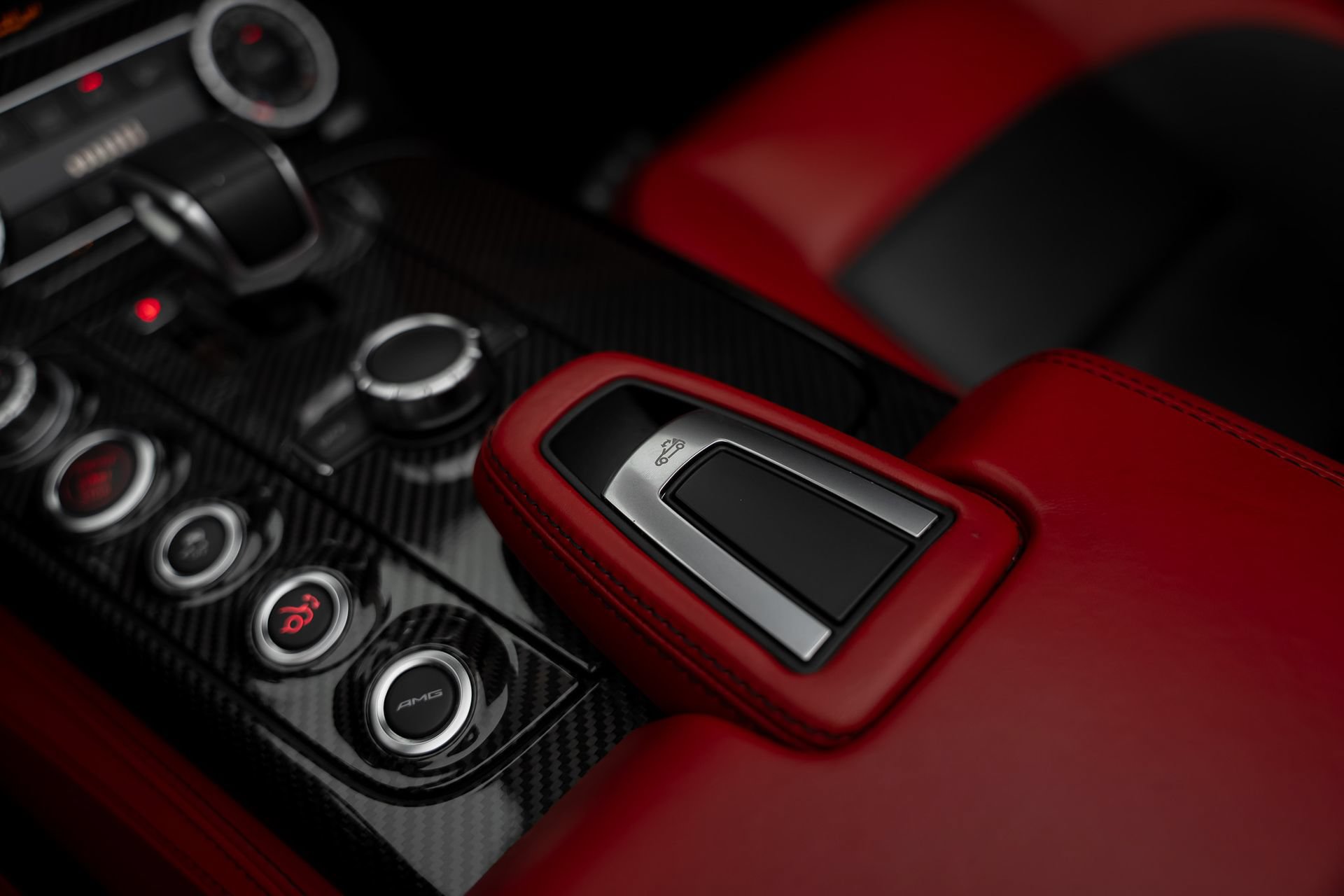 Used 2012 Mercedes-Benz SLS AMG Roadster image 60