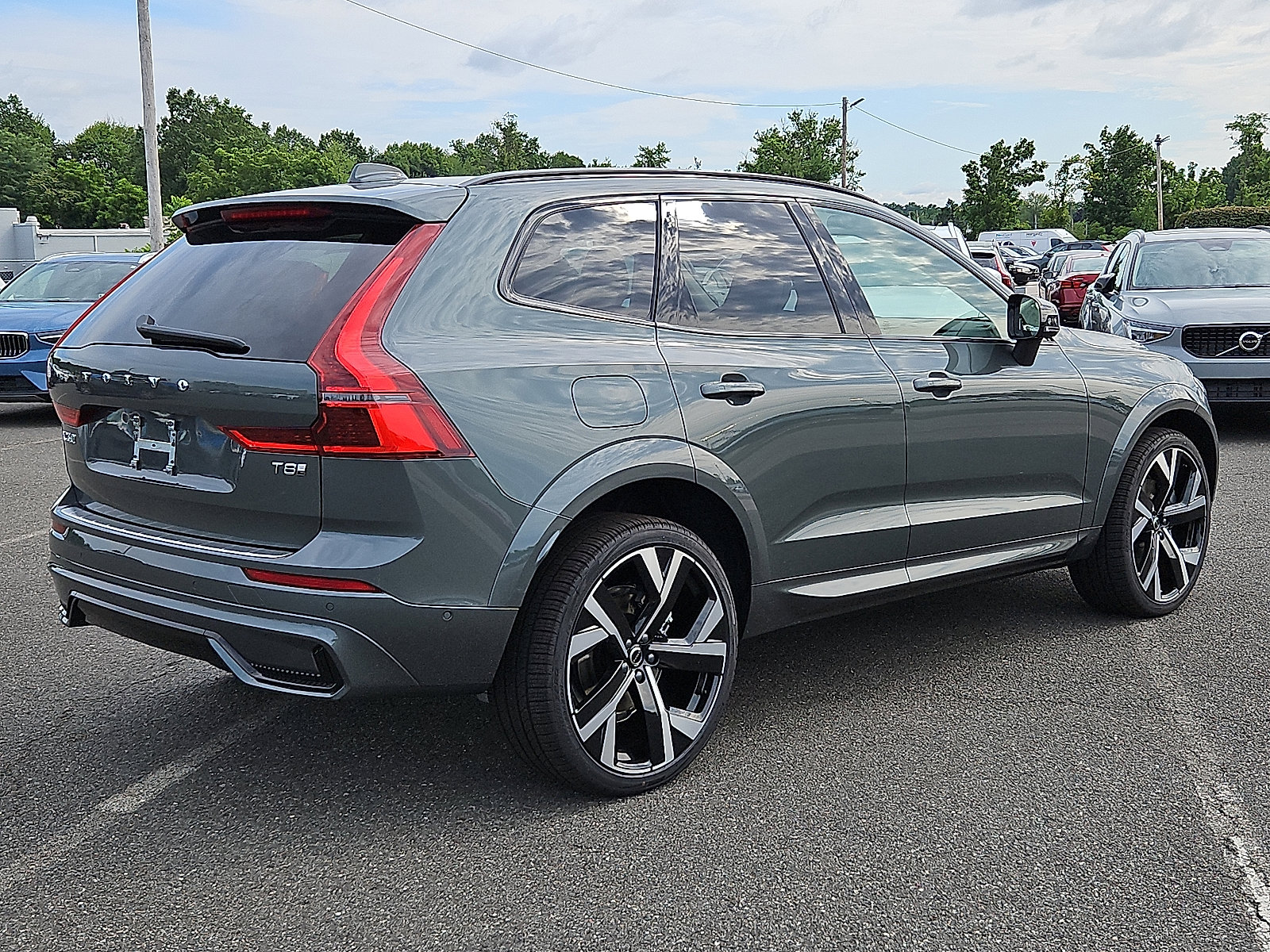 New 2026 Volvo XC60 T8 Ultra image 6